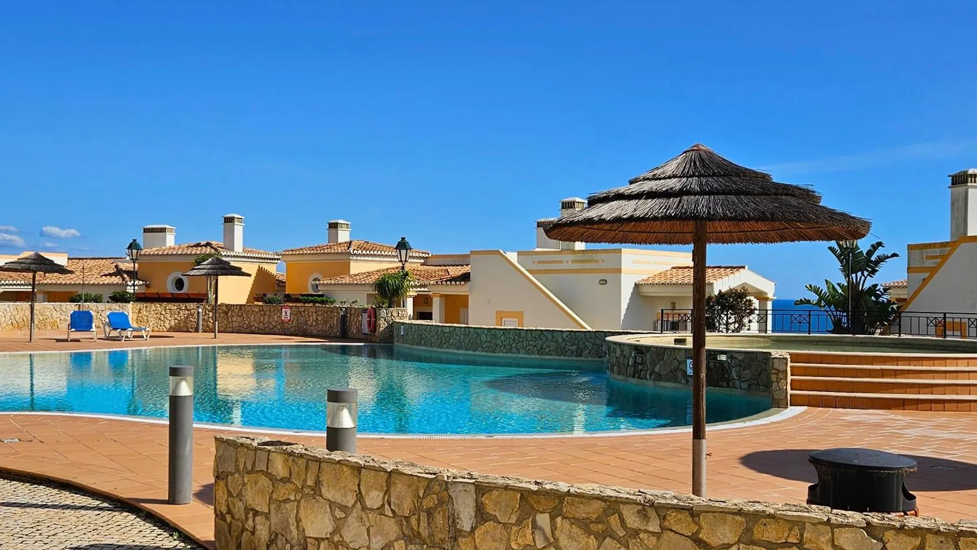 אתר נופש סלמה The View - Santo Antonio Villas, Golf & Spa