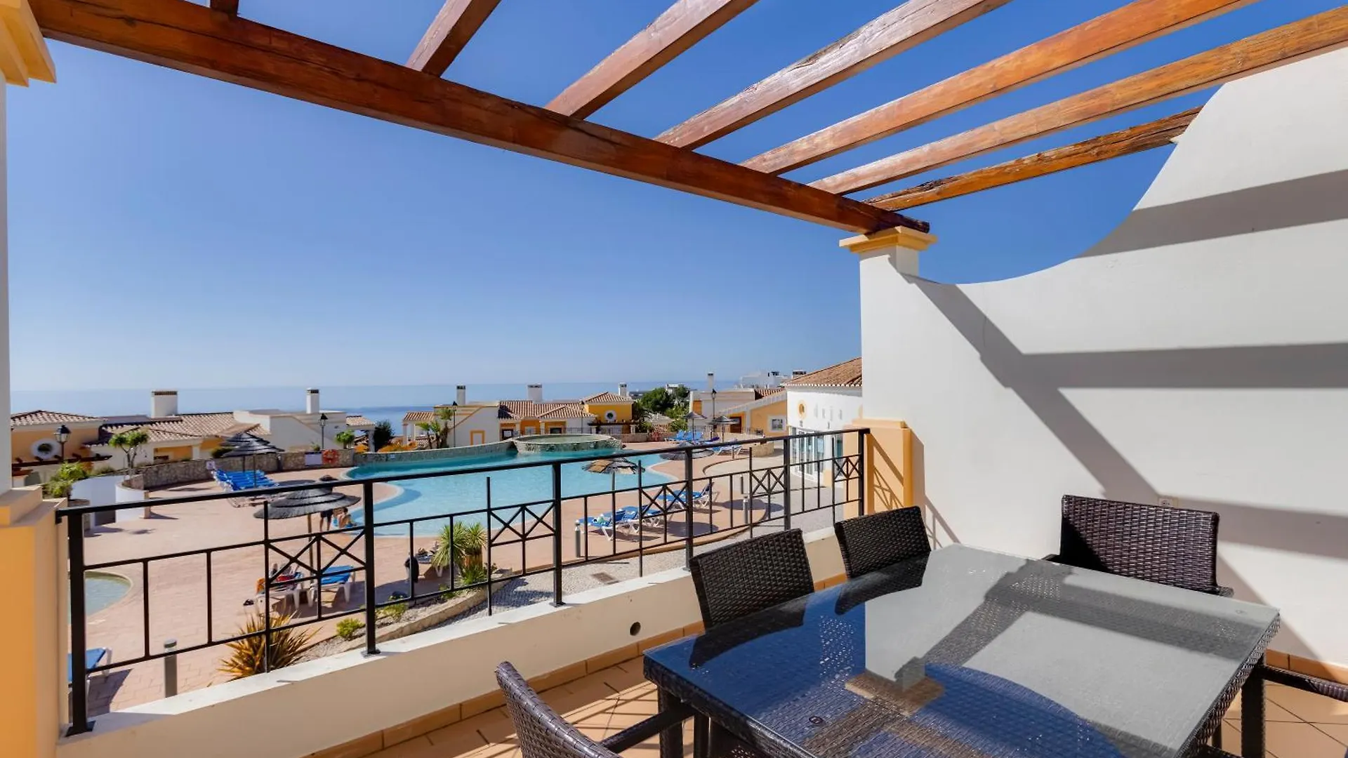 סלמה The View - Santo Antonio Villas, Golf & Spa