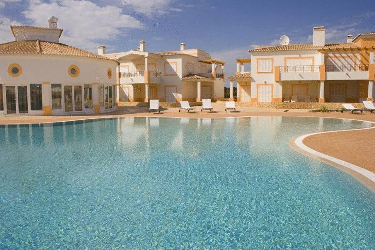 **** אתר נופש סלמה The View - Santo Antonio Villas, Golf & Spa פורטוגל